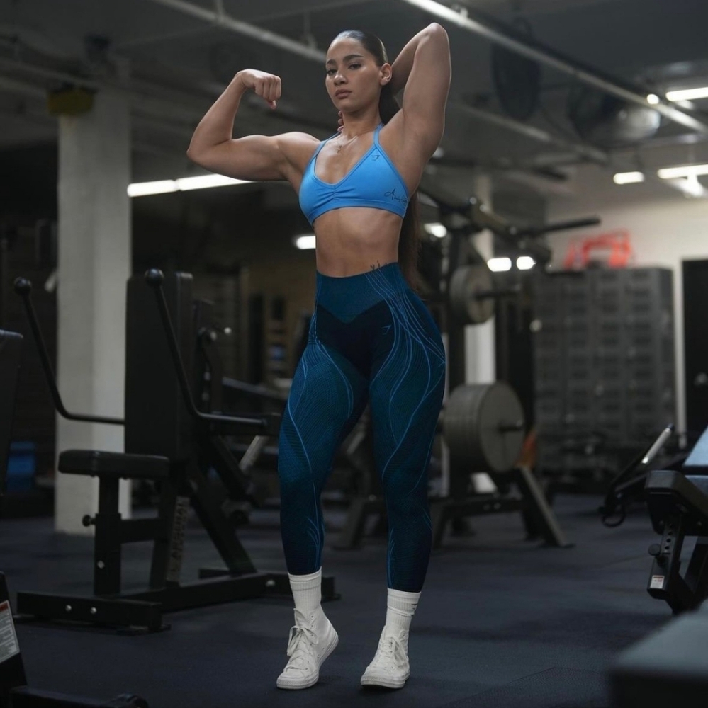 Gymshark X Analis Cruz Apex Leggings. Small